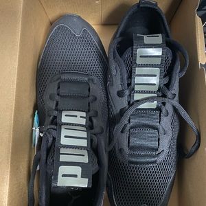 *NEW* Puma Nrgy Neko Skim Emboss size 10.5